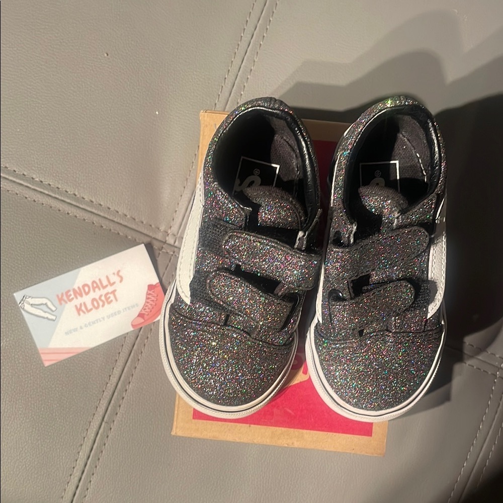 Kids Glittery Black Sneakers